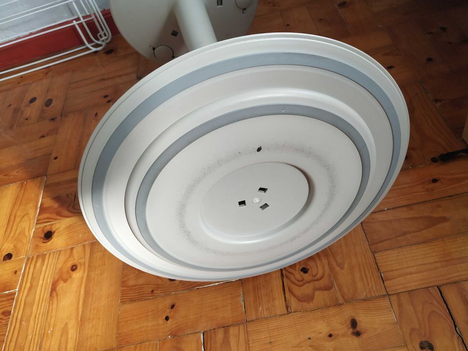 Banco de altura ajustável Ikea NILSERIK