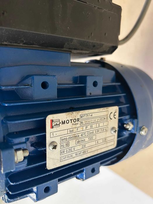 Zakręcarka do Butelek Automatyczna Pneumatyczna Elektryczna Polska