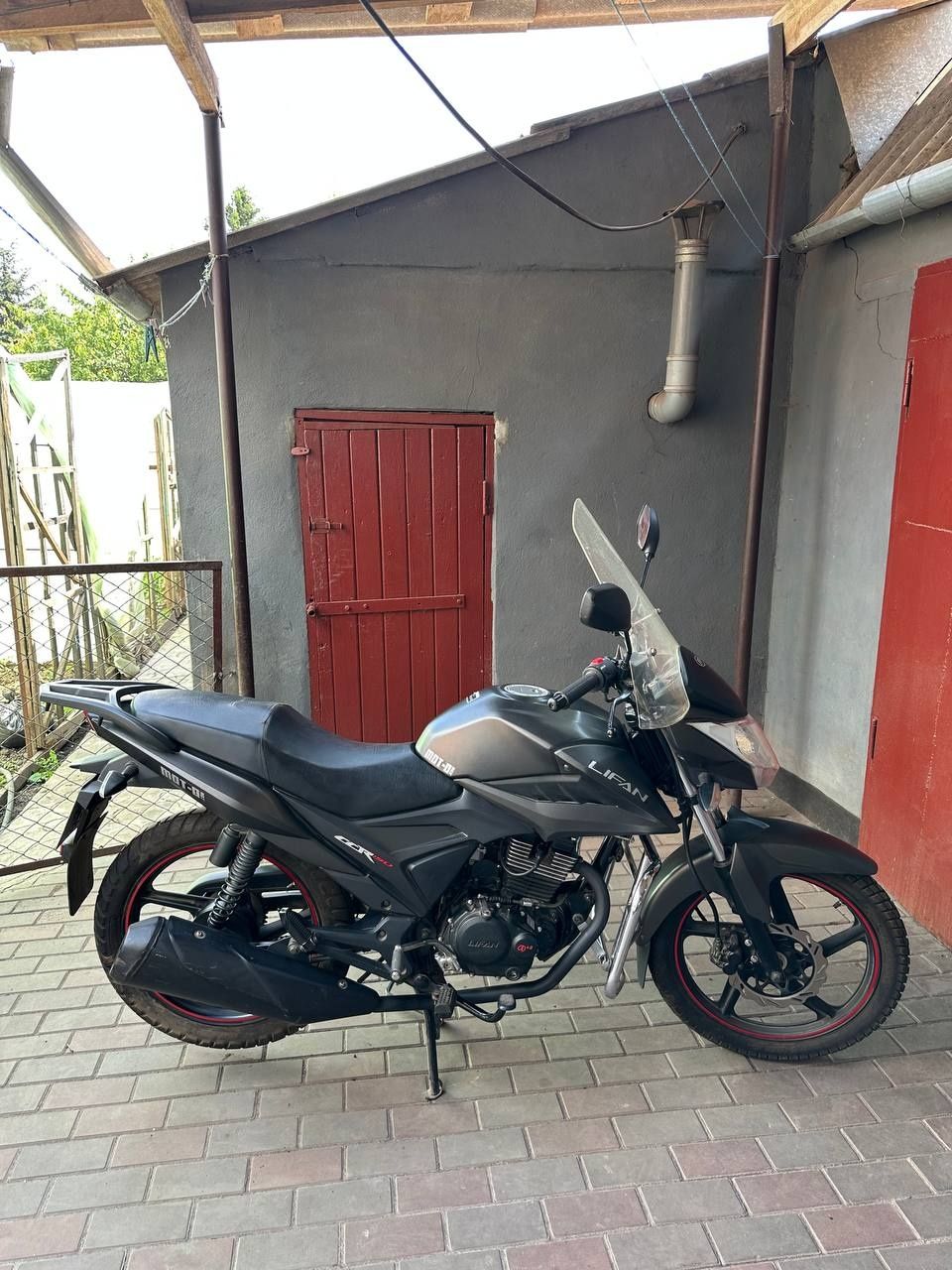 Мотоцикл Lifan 150-2E