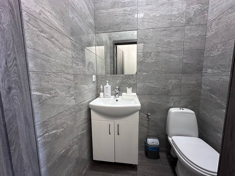 Оренда кімнати під масажний кабінет 22м2,Демнянська,р-н Хуторівка