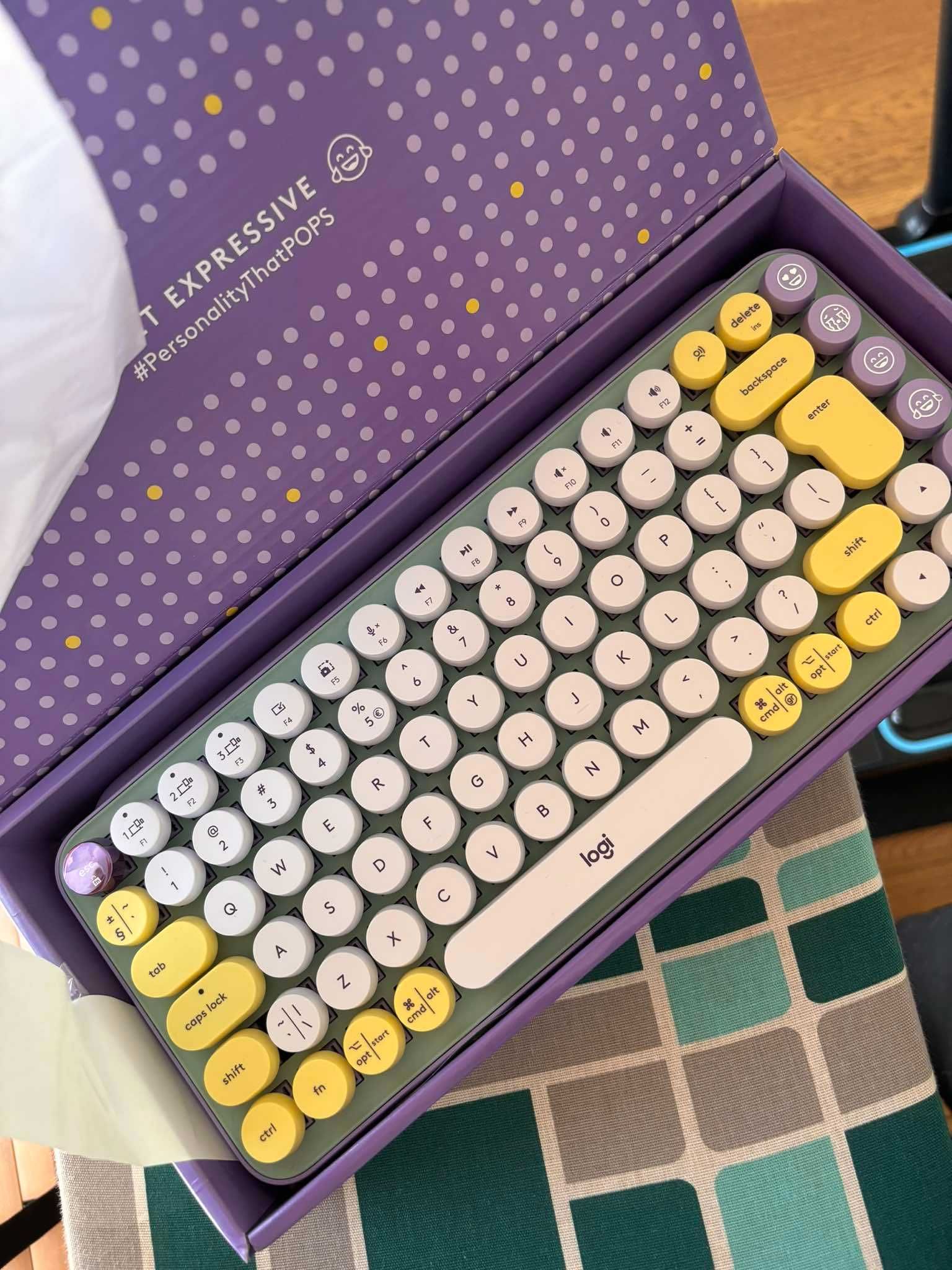 Klawiatura Logitech POP Keys