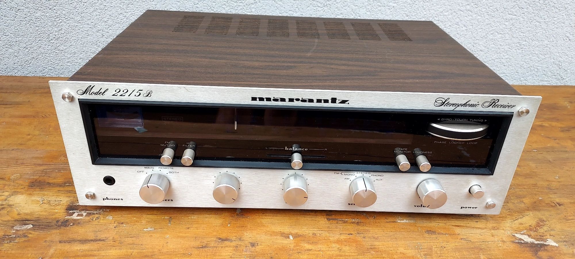 Amplituner Marantz 2215 B Klasyk Vintage