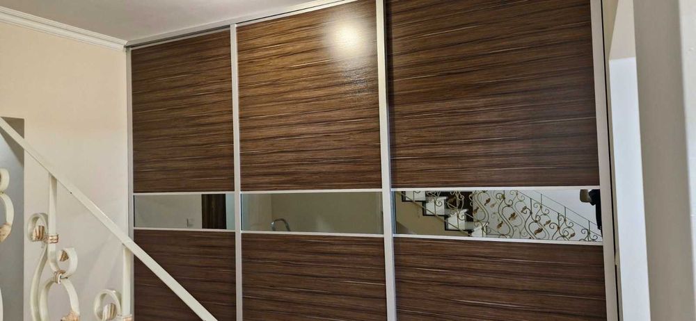 Продаж чудового будинку поруч з сосновим лісом с.Гореничі