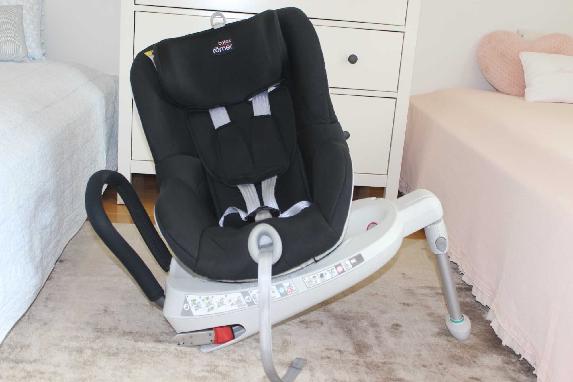 Cadeira Auto Britax Römer Dualfix Isofix 0+/1 Cosmos Black