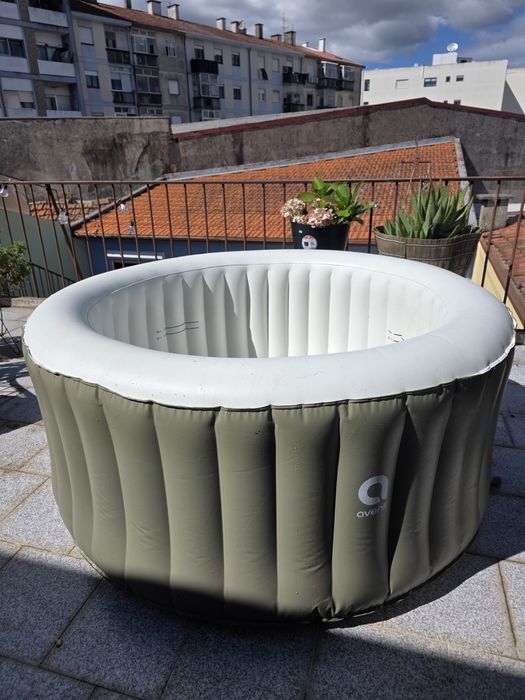 Jacuzzi spa insulflavel