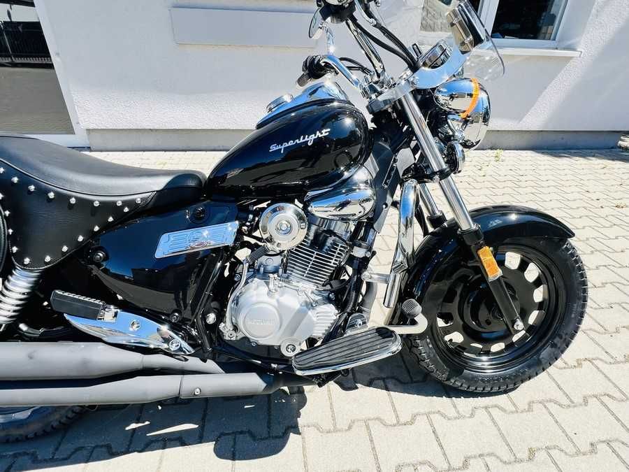 Keeway Superlight 125 Standard Edition model 2025