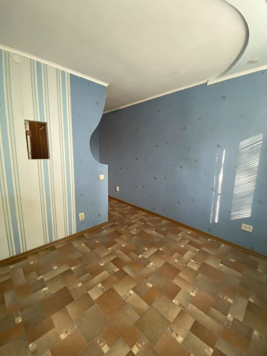 Здам гуртожиток на Охтирській.