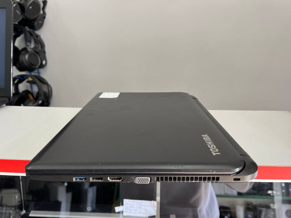Ноутбук Toshiba Satellite c50-b-14z