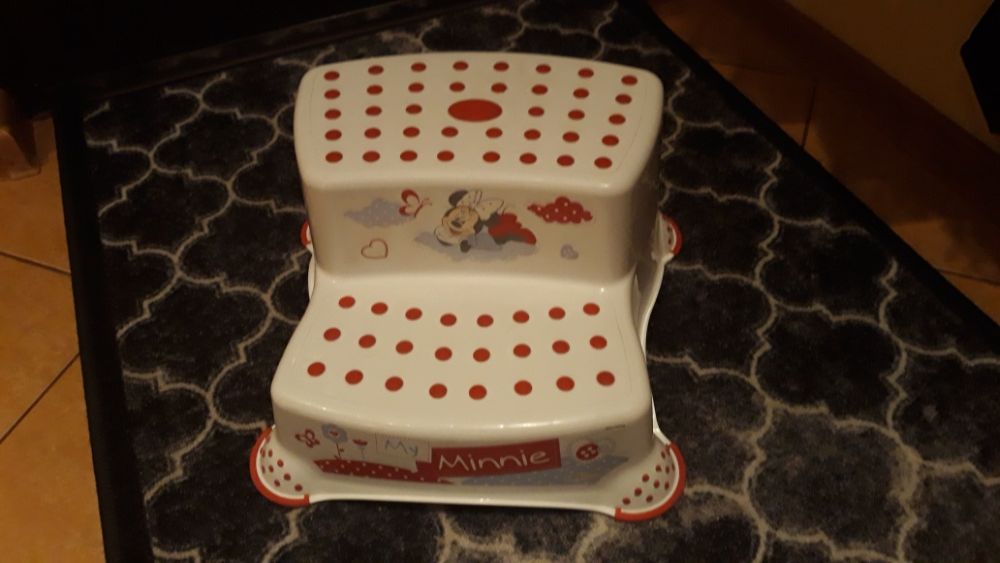 Zestaw nocniczek i schodki, podest dla dziewczynki myszka minnie