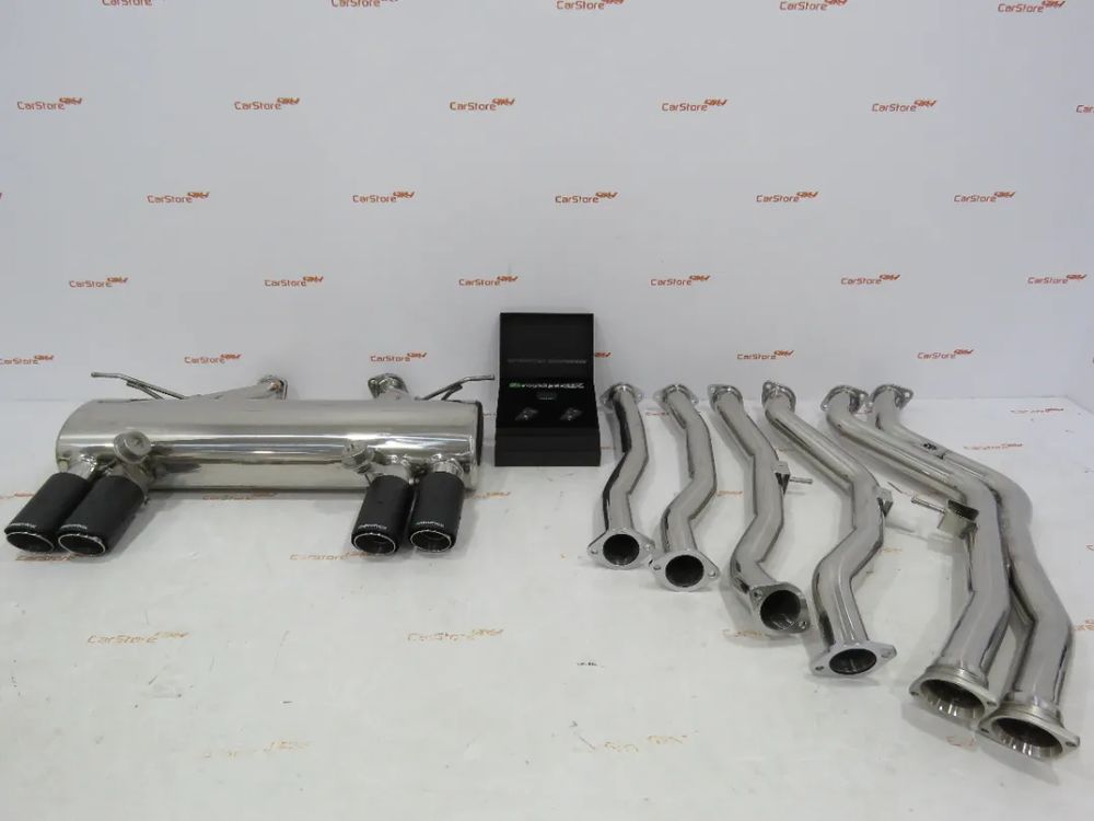 Escape Armytrix Bmw F82 / F83 M4  Competition com ponteiras em carbono