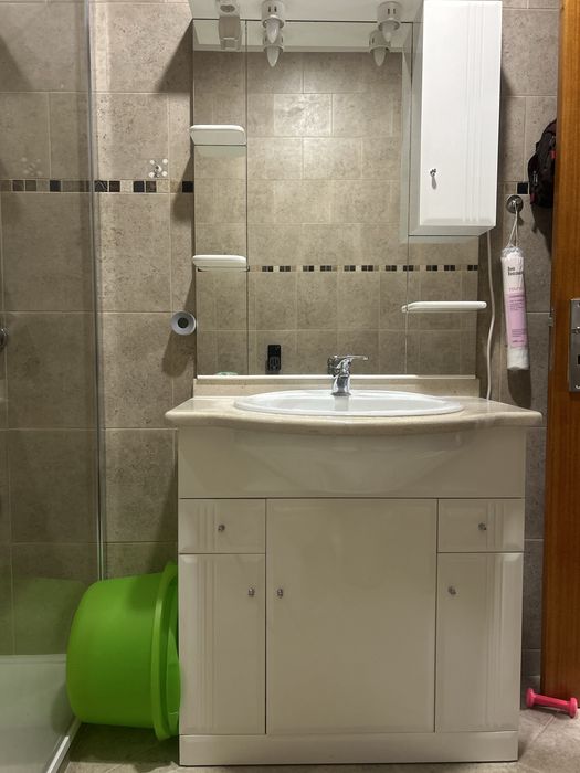 Móvel de Casa de Banho com Lavatório e Espelho