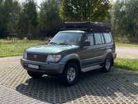 Toyota Land Cruiser TLC90 wyprawowa, po serwisie, z bagażnikiem i namiotem dachowym