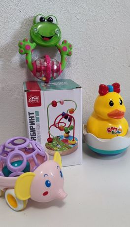 Игрушки іграшки Chicco для малят набір іграшок