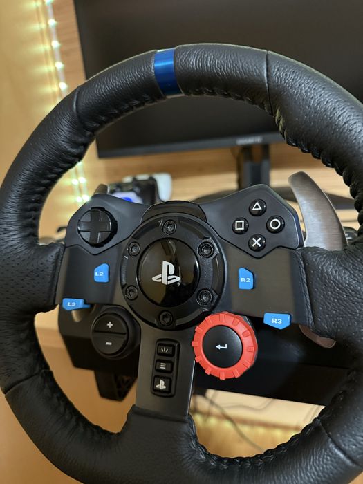 Комплект 3 в 1 Руль и педали Logitech G29