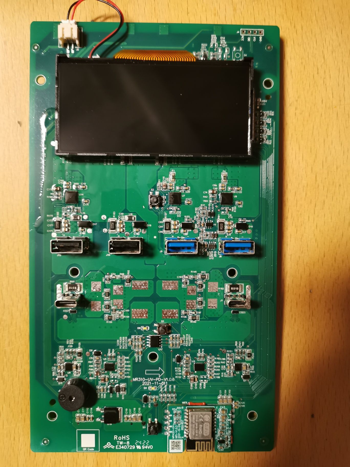 EcoFlow Delta MAX, panel przedni z wyswietlaczem