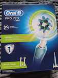 Szczoteczka elektryczna Oral-B Pro 770