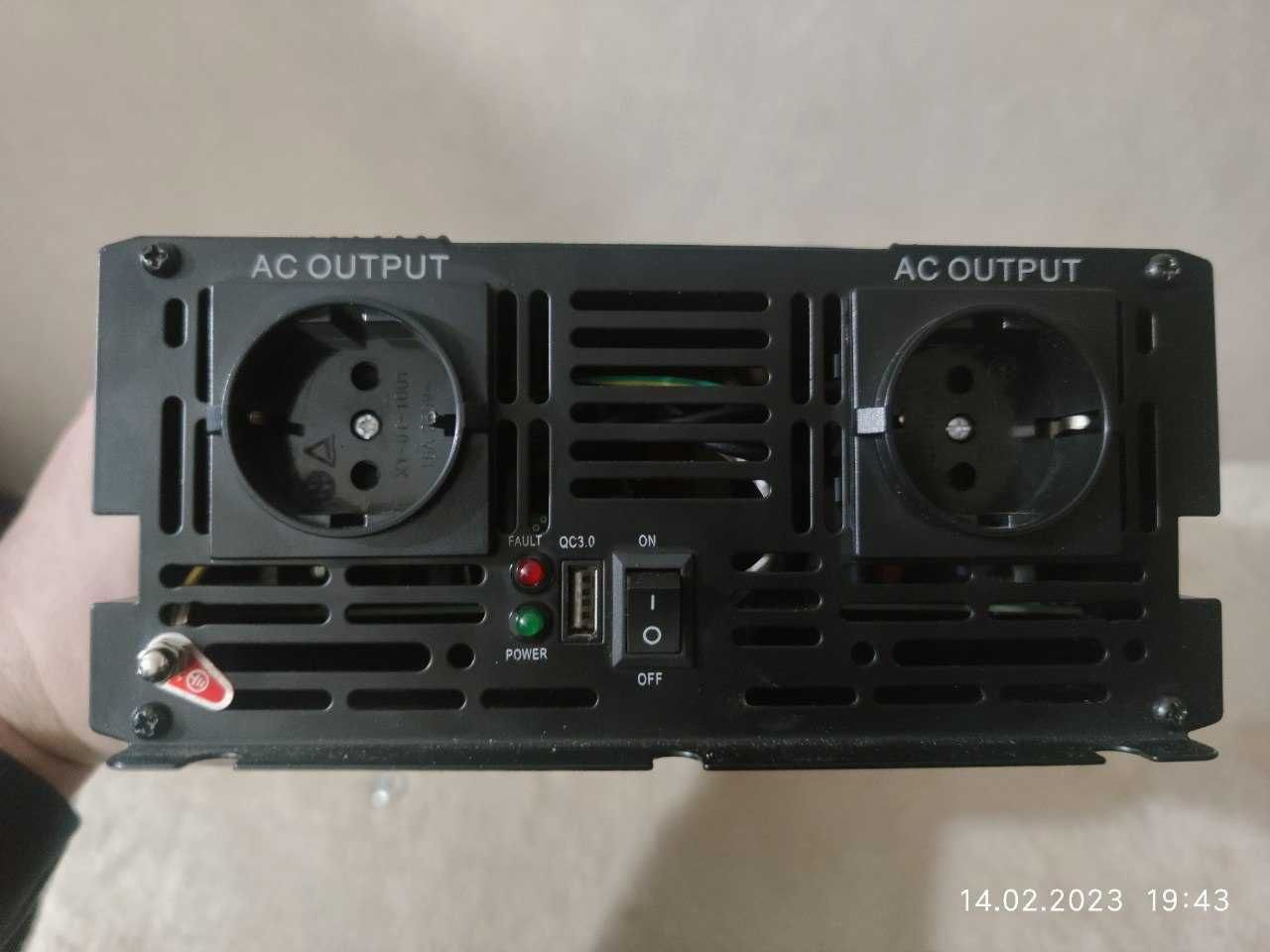 Автомобильный инвертор Green Cell 12V do 230V 3000W/6000W