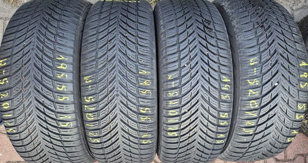 195/55r15 85H (W520/25)11 4szt 6,5/7,5mm 21r Seasonproof NOKIAN