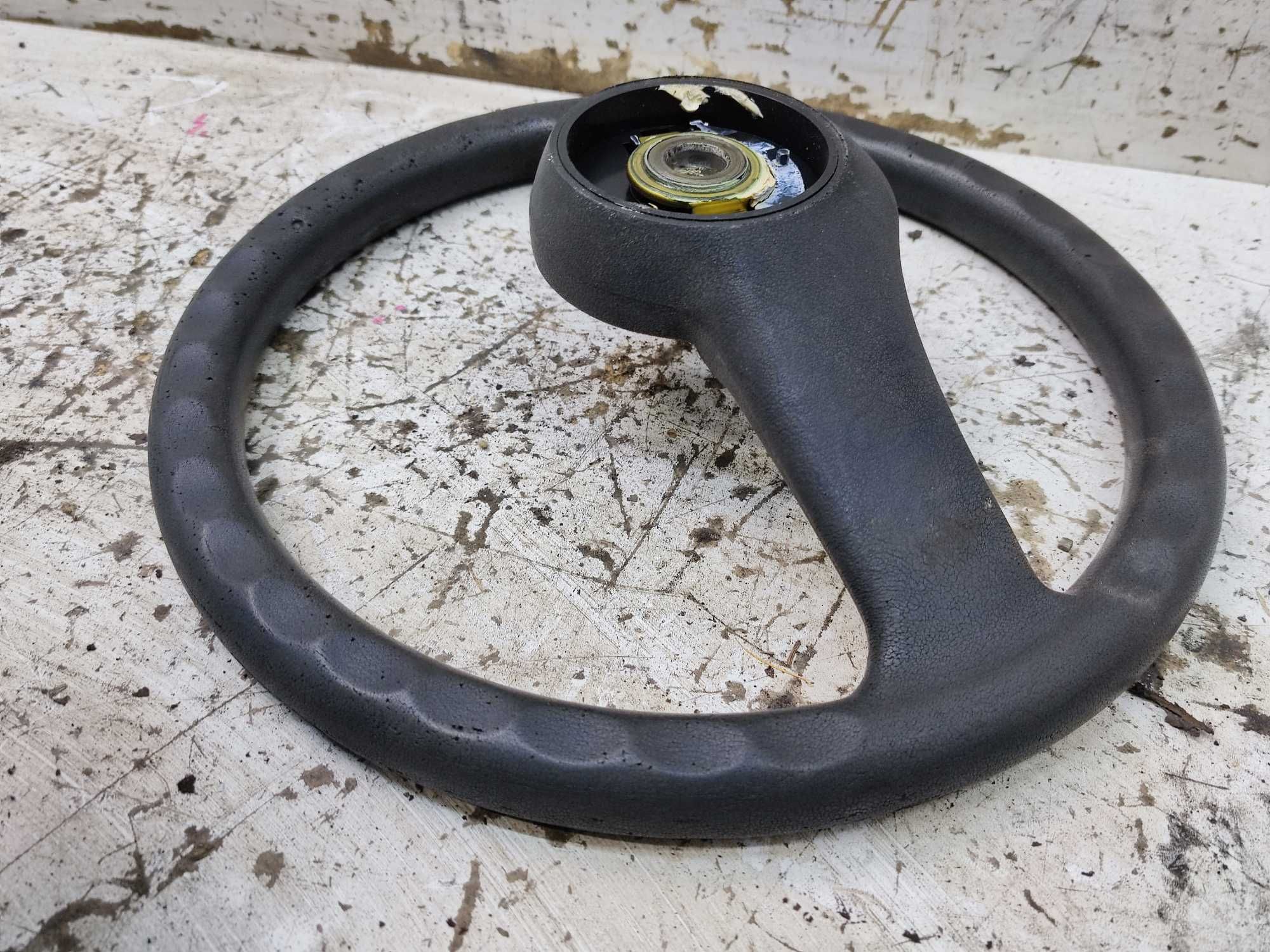 Fiat 126P Maluch Kierownica Dwuramienna
