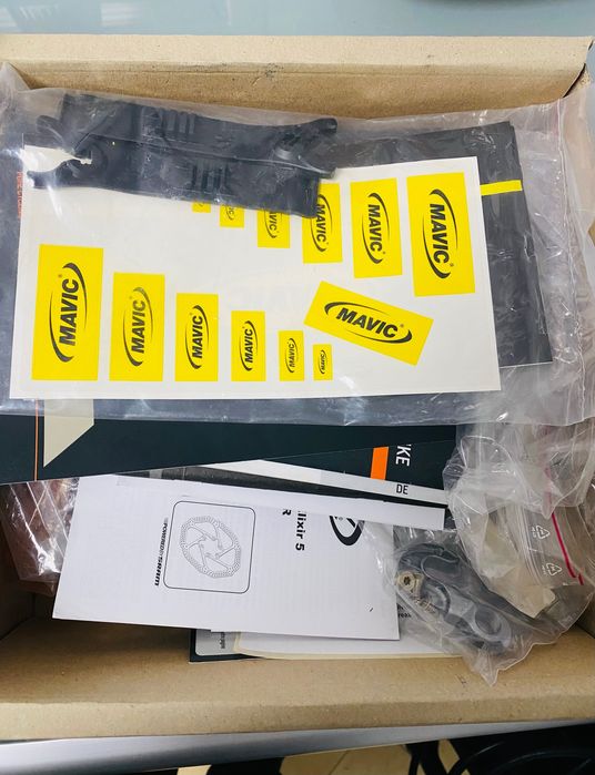 Canyon Nerve al 8.0 full fox MTB 26”