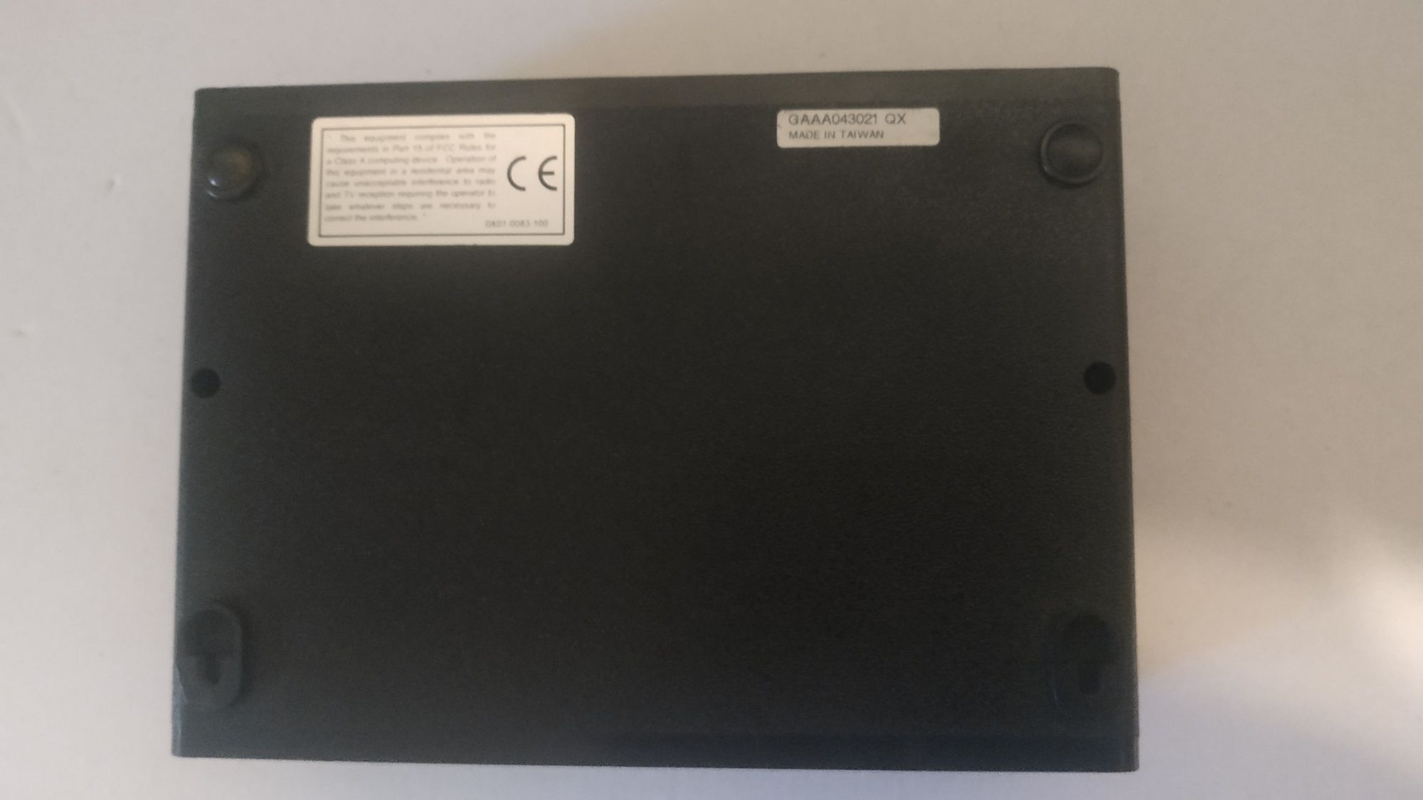 Spliter rozdzielacz sygnału VGA 4/1