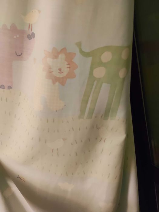 Cortinados quarto criança - animais da selva