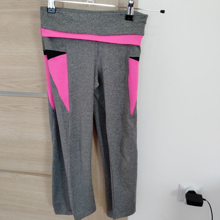 2 pary Legginsy F&F activ, rozm. 140 i 146