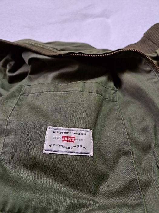 Kurtka bomberka Levi's khaki XL
