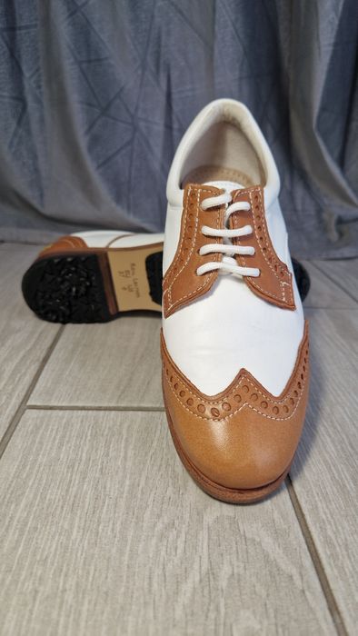 Продам жіночі броги