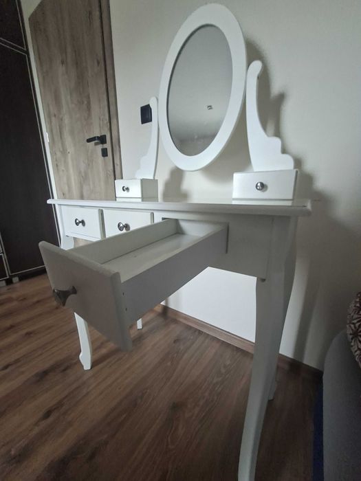 Toaletka ikea biała