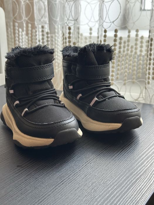 Зимові черевики h&m 22 розмір