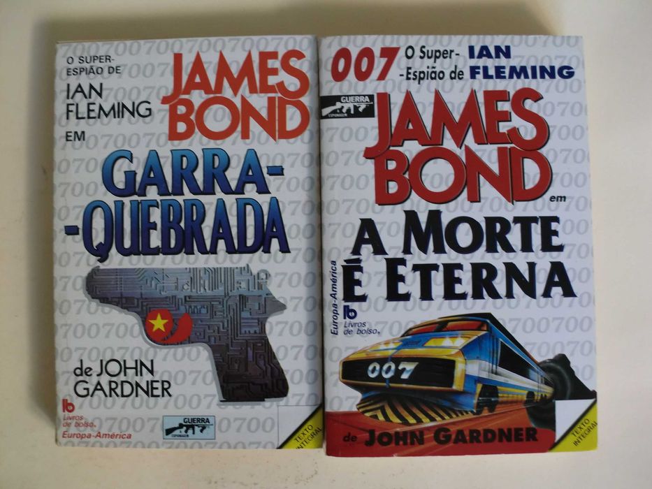James Bond 007
de John Gardner e Raymond Benson