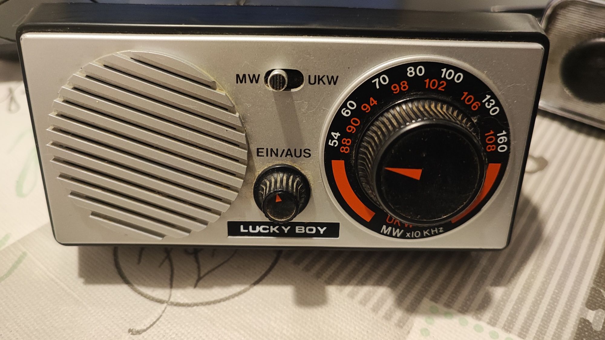 Radio na baterie Lucky Boy