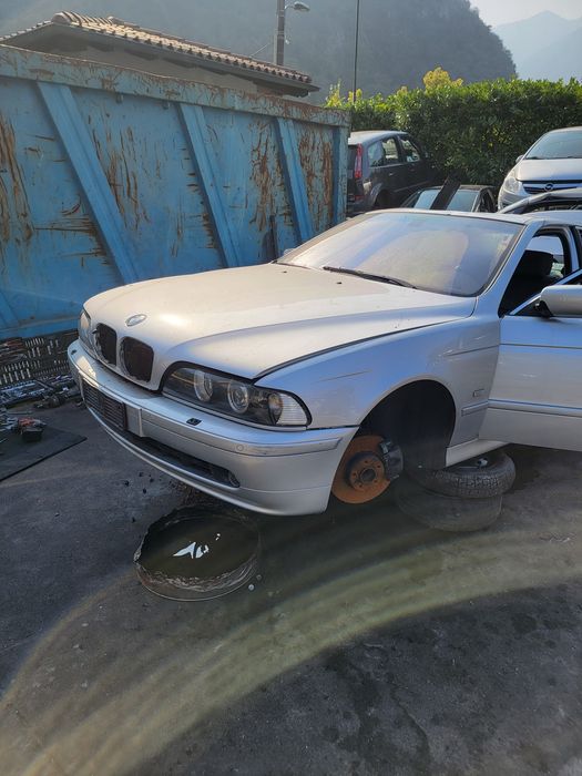 Авторозбірка BMW E39 3.0 дизель автомат