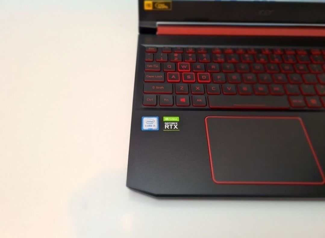 J. Nowy Laptop GAMINGOWY Acer NITRO 5 RTX2060/144 E31Hz