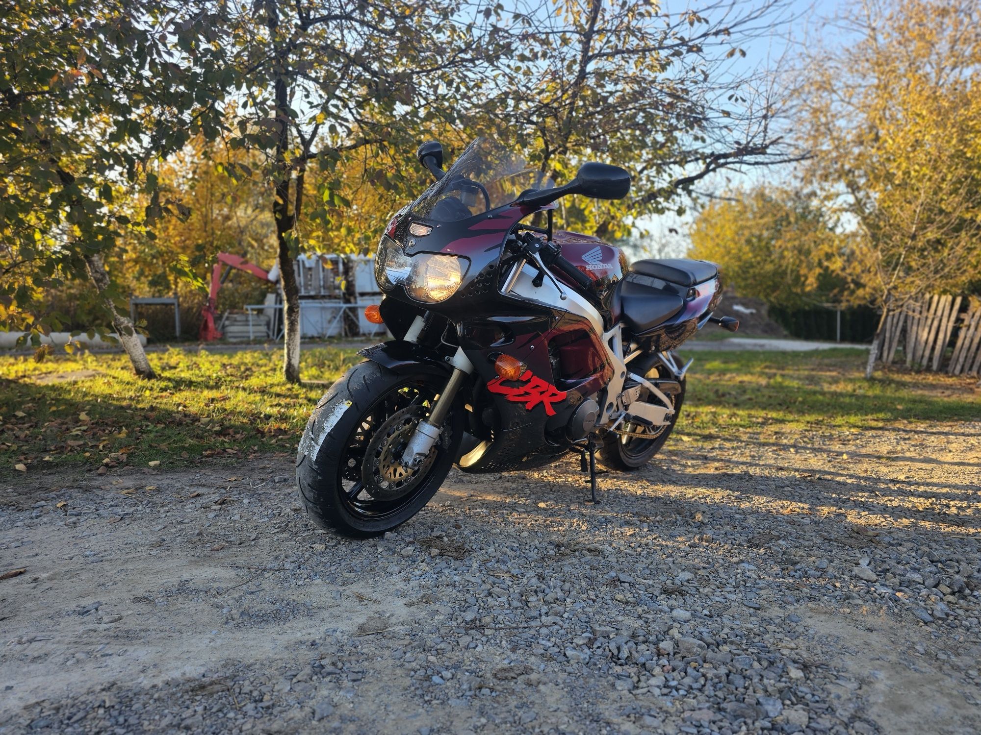 Honda CBR 900 Rr Fireblade SC28 Lift