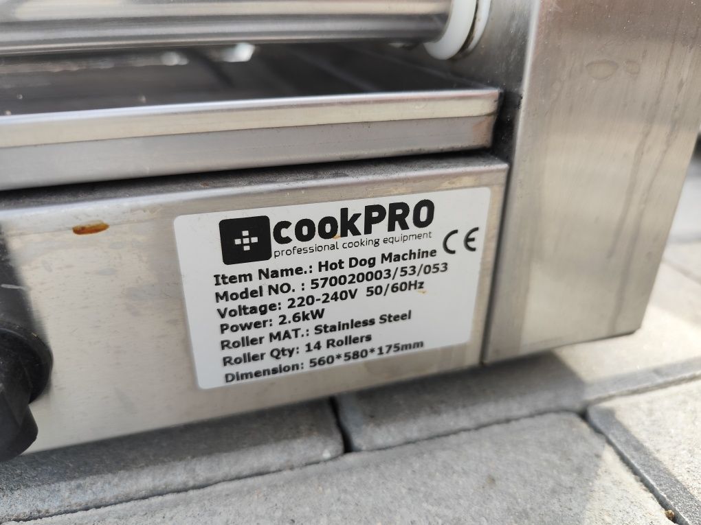 Podgrzewacz rolkowy do parówek RG-14 cookPRO