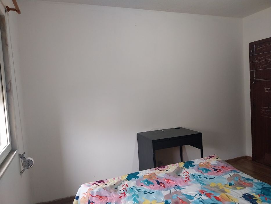 Quarto com tudo incluído e com caução de 150€