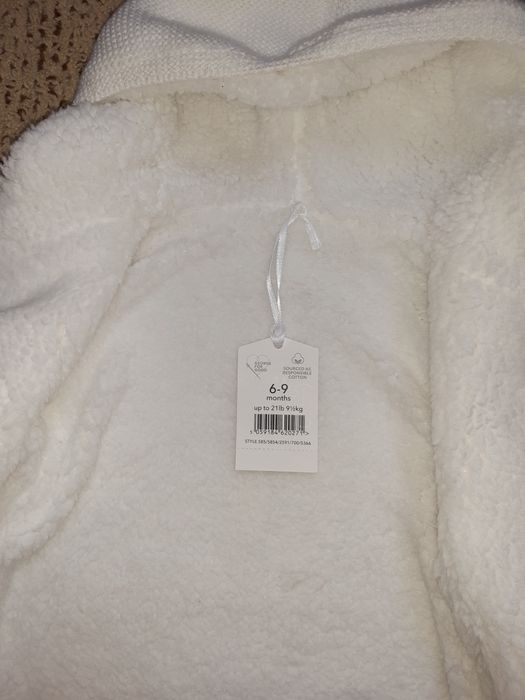 НОВА Тепла кофта/ светрик George для дівчинки 6-9 міс