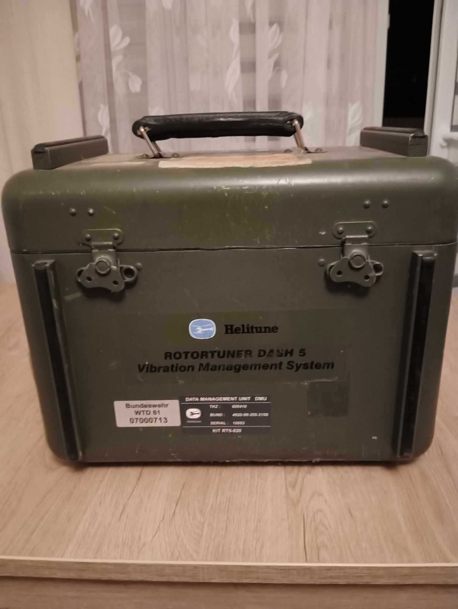 Skrzynie transportowe Bundeswehr - awionika