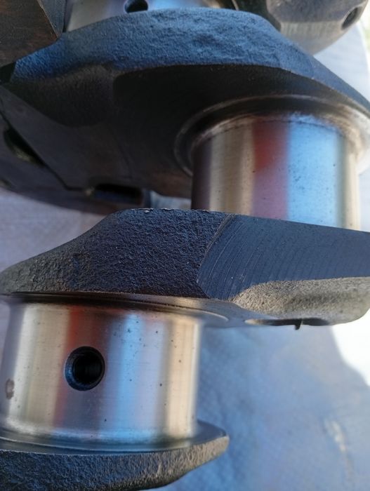 Колінвал до  МТЗ