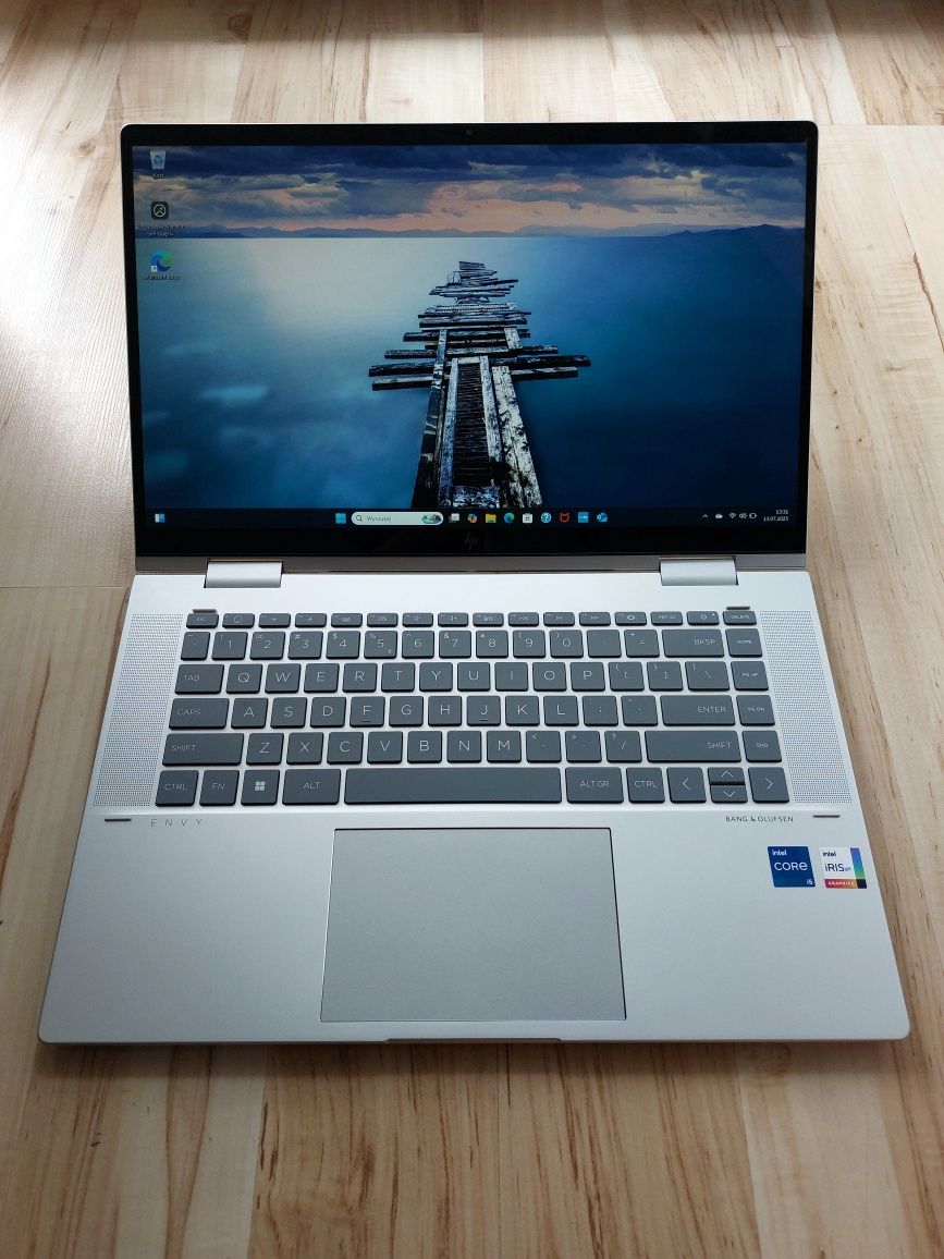 HP Envy x360 2-in-1  i5-1335U/16GB/512SSD/Win 11/