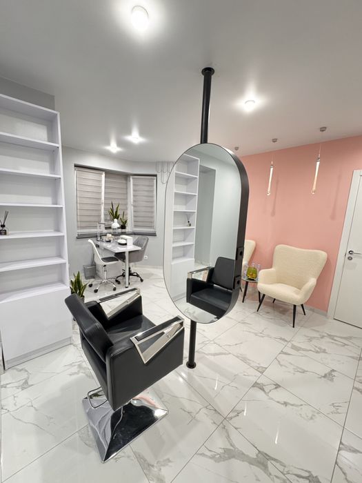 Оренда робочого місця майстра манікюру, перукаря,бровиста с. Новосілки