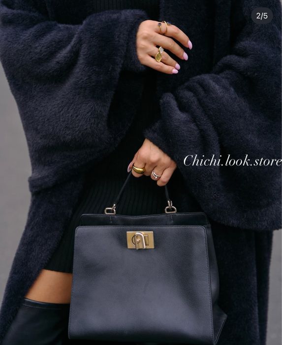 Чорний кардиган травка