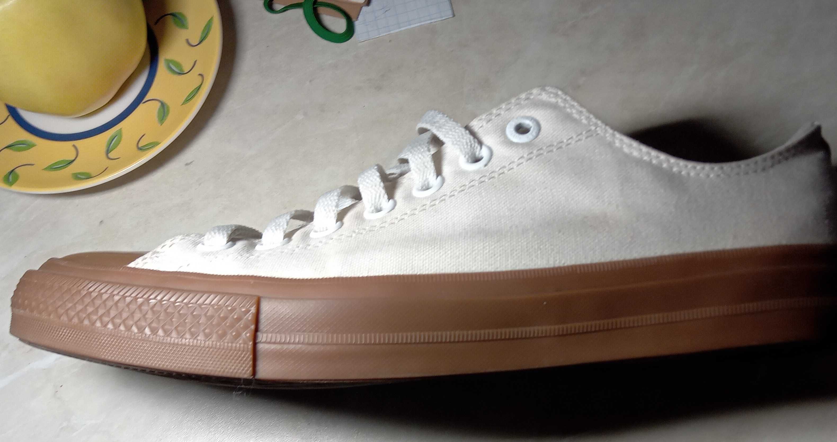 Кроссовки Converse, колаборация с известным дизайнером, 44 размер.