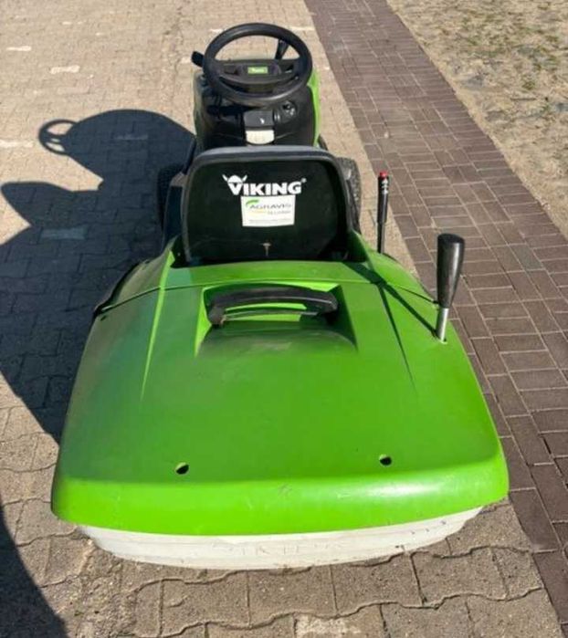 Traktorek Ogrodowy kosiarka Viking T5 Briggs & Stratton 15,5KM Hydro