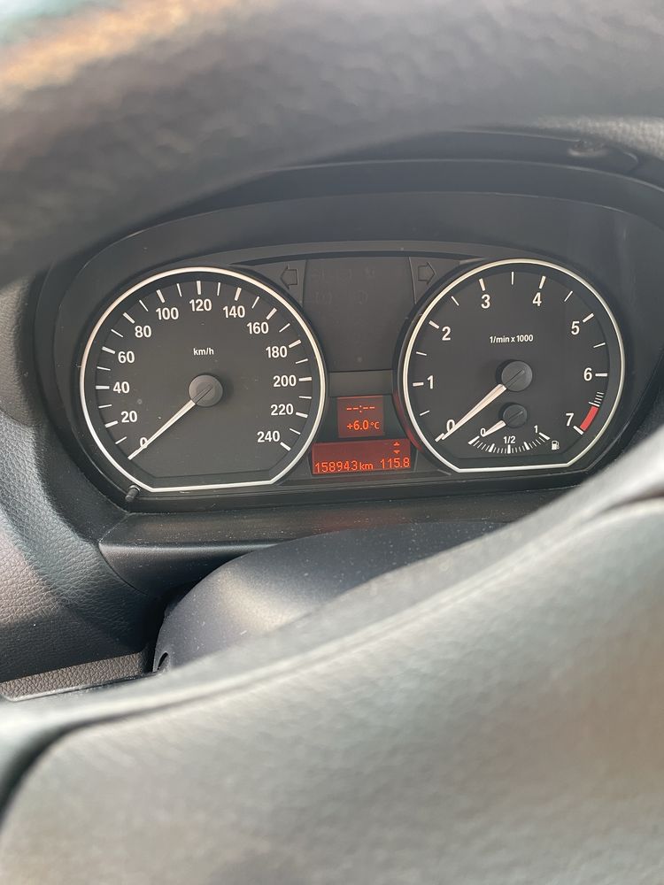BMW E87 116I 2.0 122KM 2009