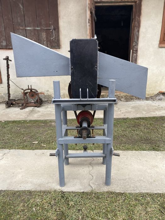 Продам гілкоруб для мінітрактора