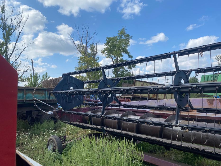 Жатка зернова жзк 7,5