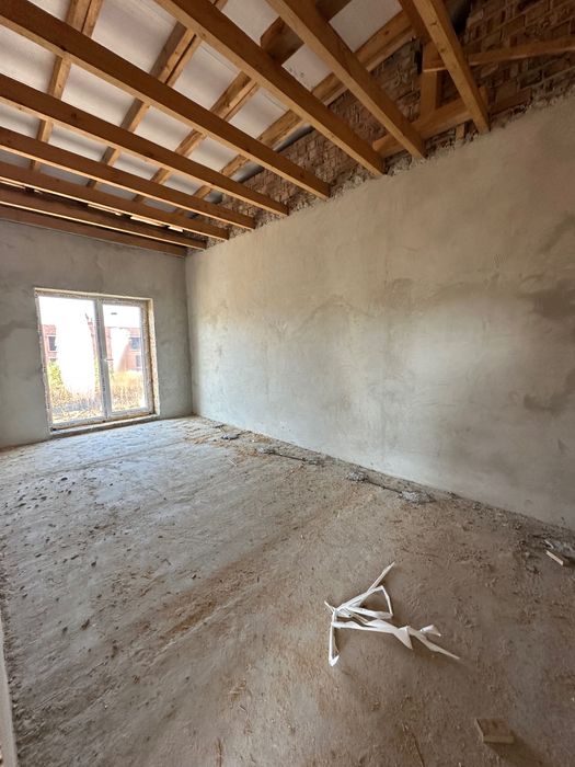 Терміново продаж триплексу